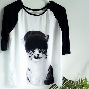 FREE IN BUNDLE 💙TWIK Cat Baseball Tee